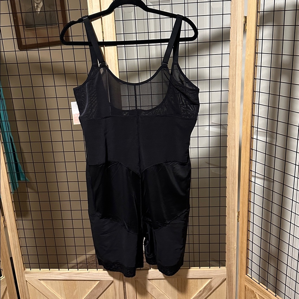 Cacique Black Shapewear Bodysuit - Picture 4 of 7